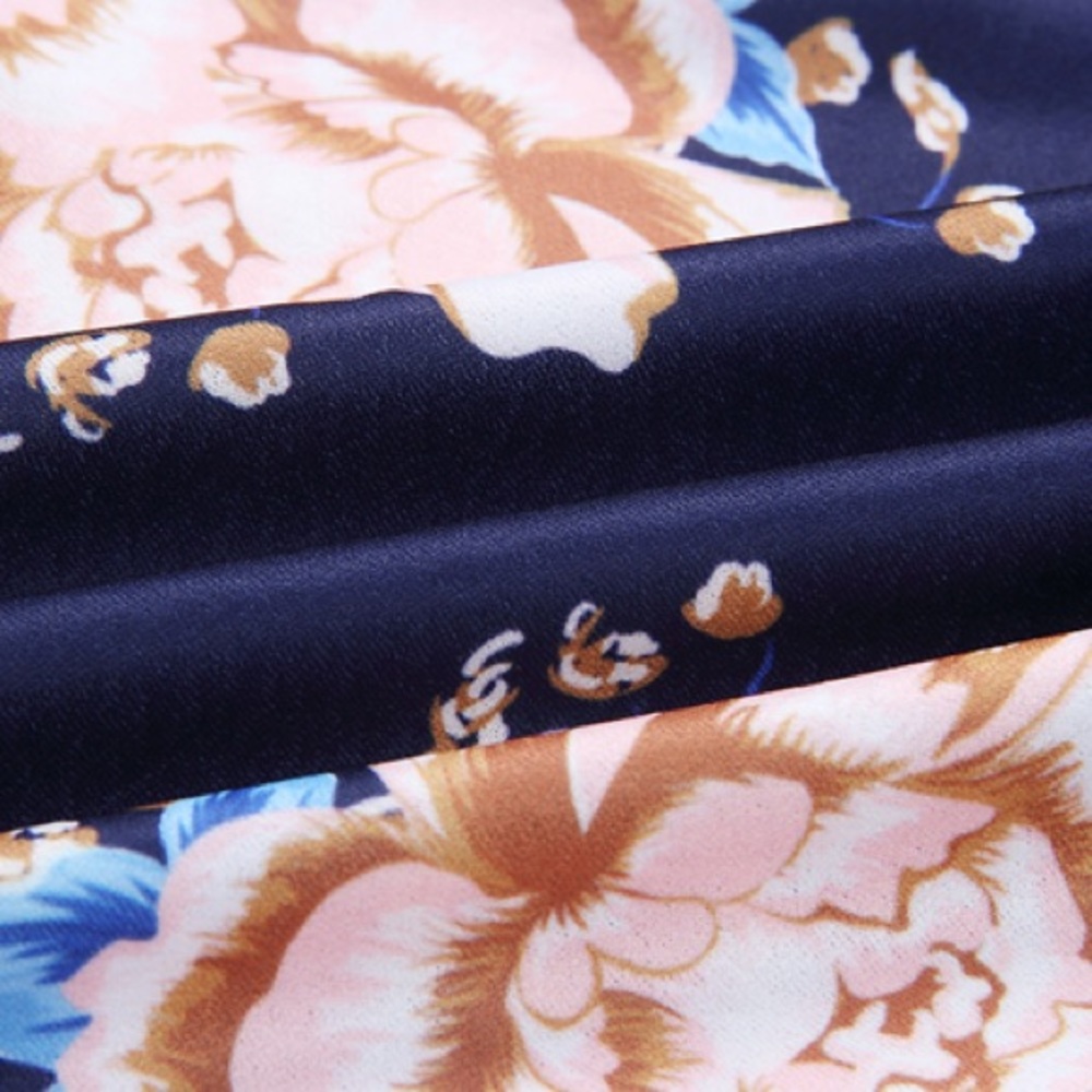Last one❣️Open Back Navy Blue White Floral Romper - Picture 4 of 6
